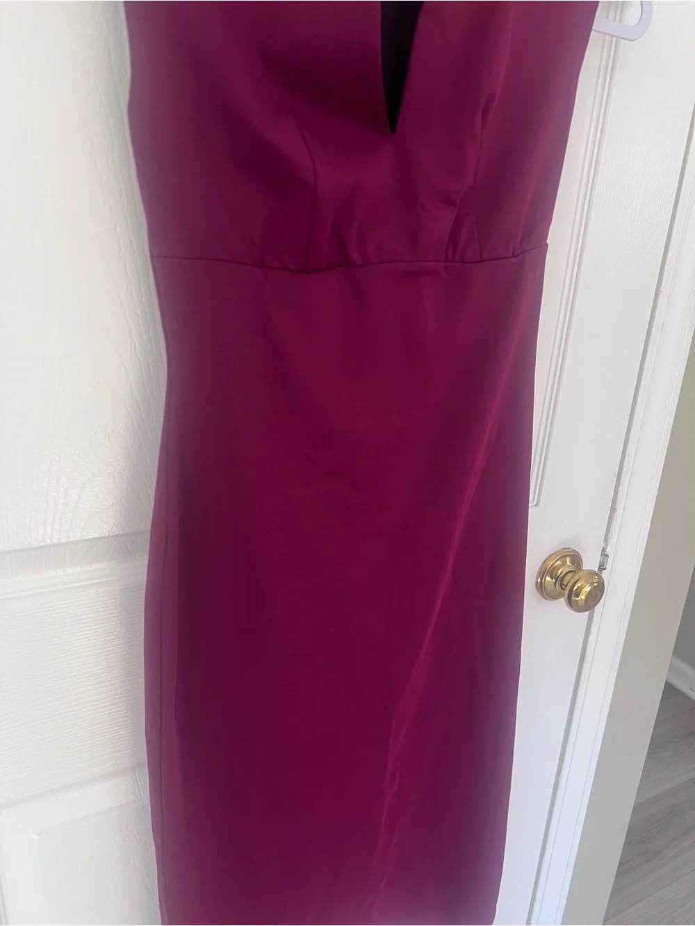 Halara Workwear Midi Sheath Dress Notched V Neck Berry XS NWT - Picture 3 of 8